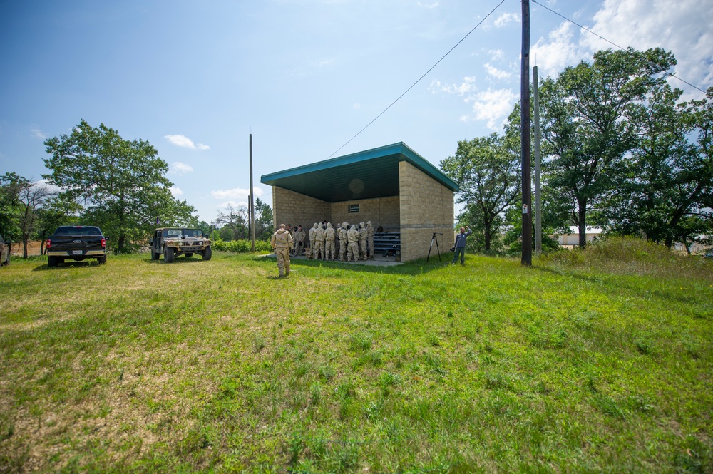 4th Reconnaissance Battalion Gas Chamber Training