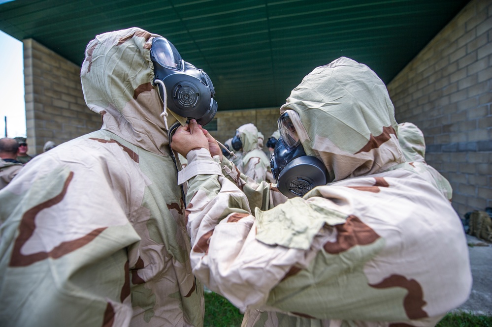 4th Reconnaissance Battalion Gas Chamber Training