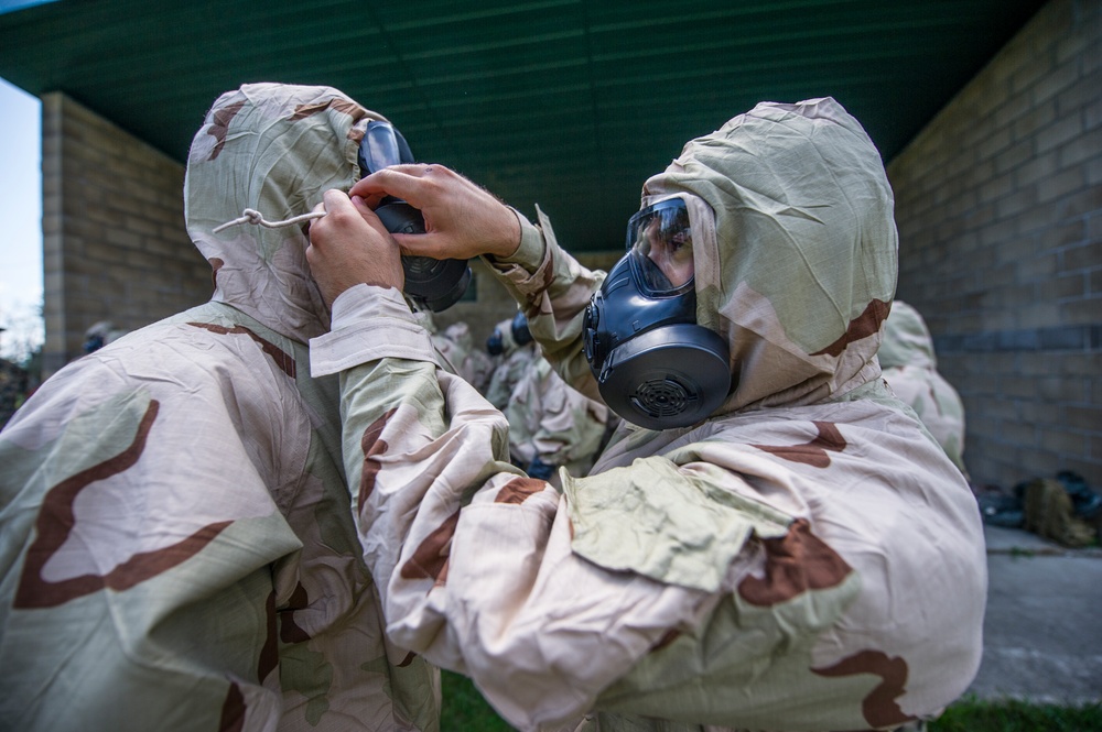 4th Reconnaissance Battalion Gas Chamber Training