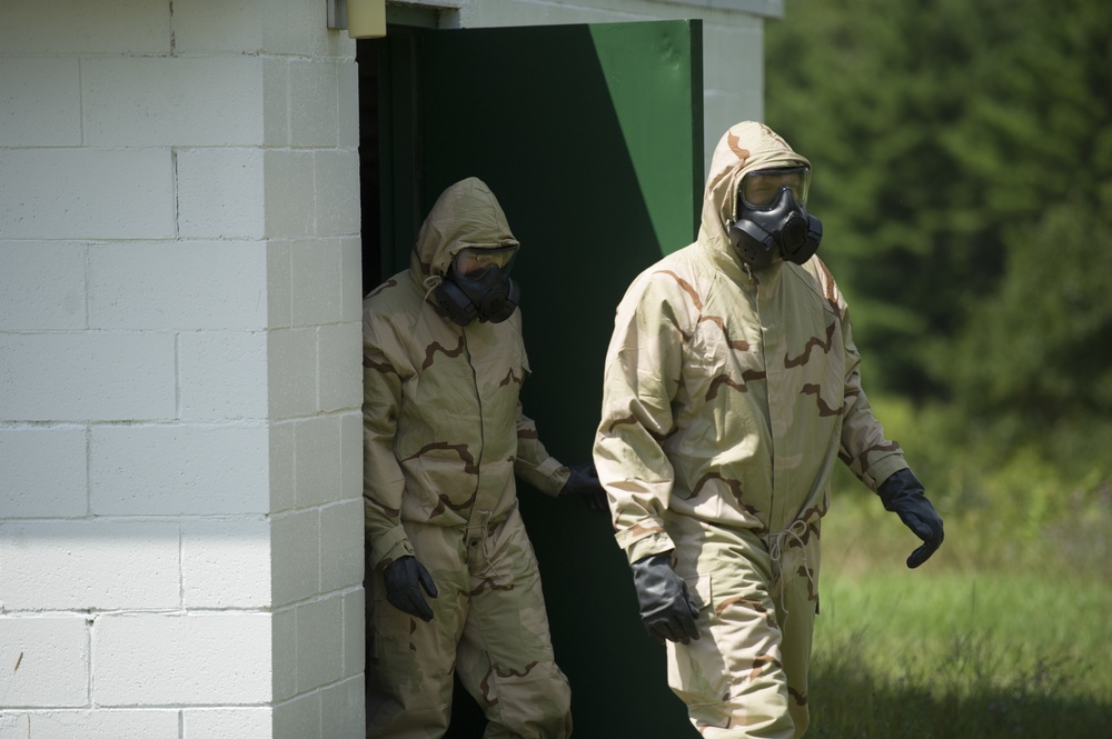 4th Reconnaissance Battalion Gas Chamber Training