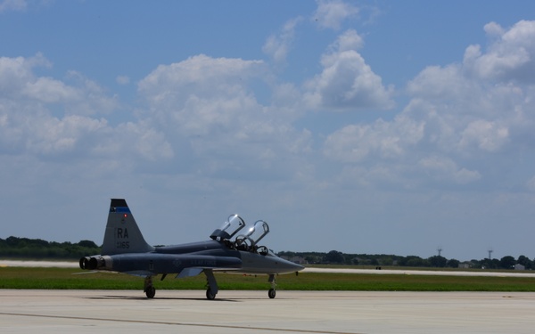 T-38C Talon