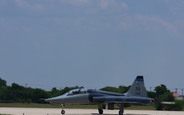 T-38C Talon