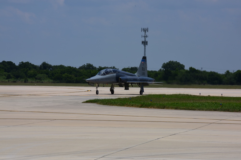 T-38C Talon