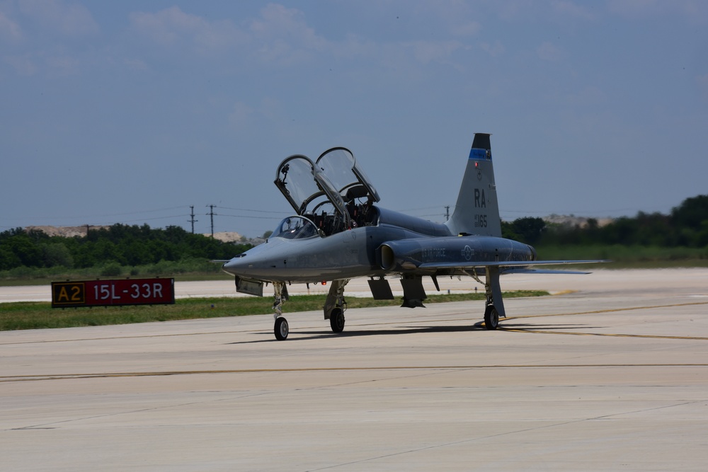 T-38C Talon