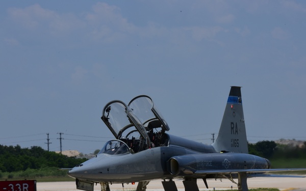 T-38C Talon