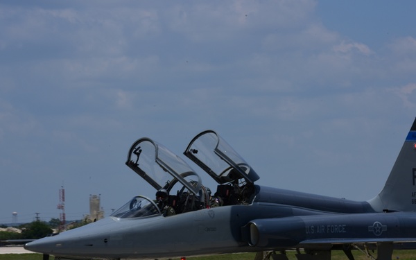 T-38C Talon