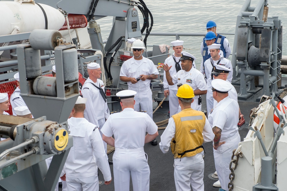 USS America Sailors atend meeting