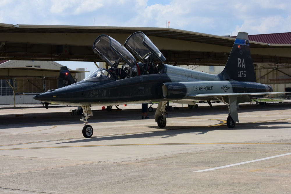 T-38C Talon