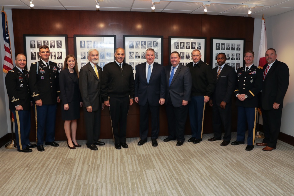 ARMY MEETS BIRMINGHAM BUSINESS EXECUTIVES