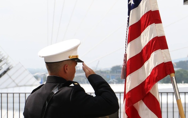 Wisconsin native commissions at War Memorial