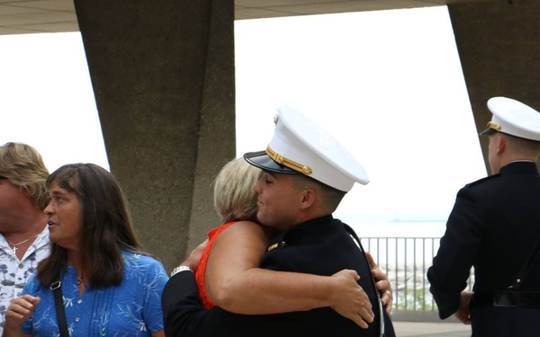 Wisconsin native commissions at War Memorial