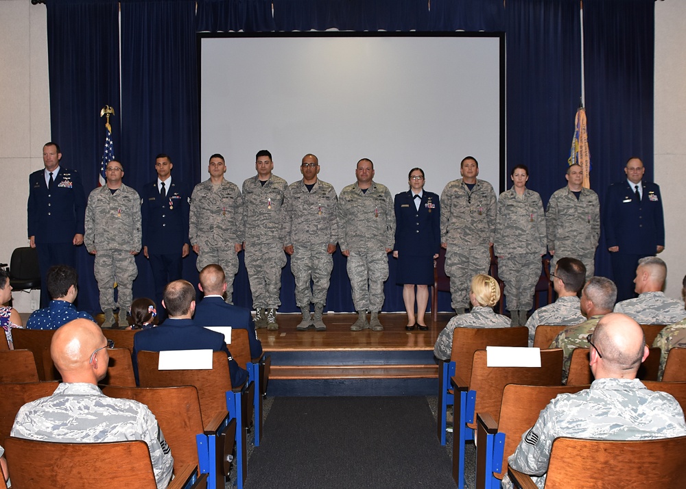 Cyberspace guardsmen receive award