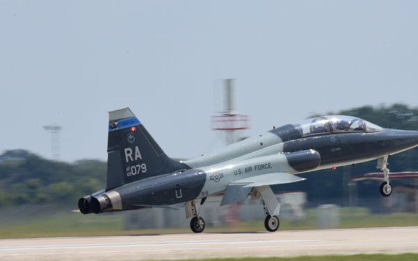 T-38C Talon