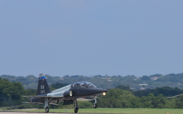 T-38C Talon