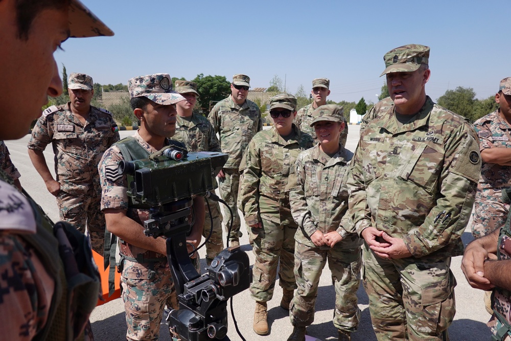 Jordan Armed Forces and Colorado Army National Guard work together to strengthen JAF NCO corps