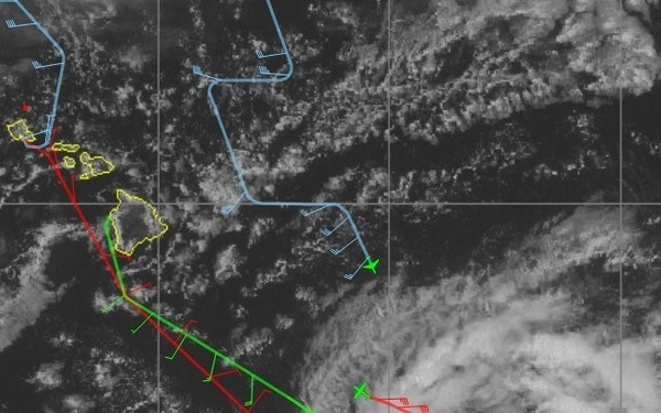 JTWC Flies with NOAA Hurricane Hunters Into Hurricane Lane near Hawaii
