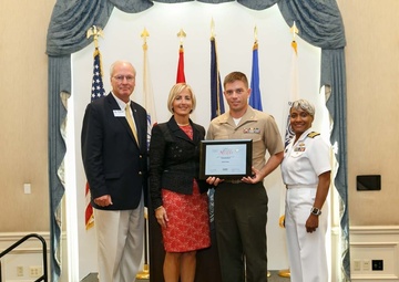 Recognizing those who serve the Reserve component