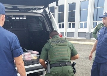 Coast Guard, USS Zephyr interdict drug smuggling vessel off Loiza, Puerto Rico