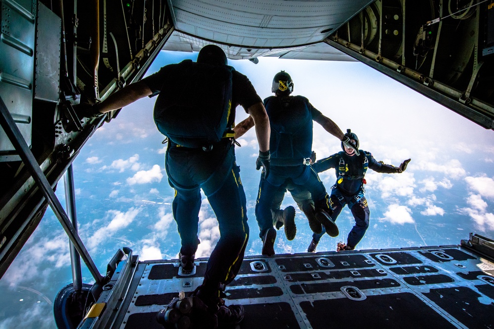 The skies come alive for Sound of Speed