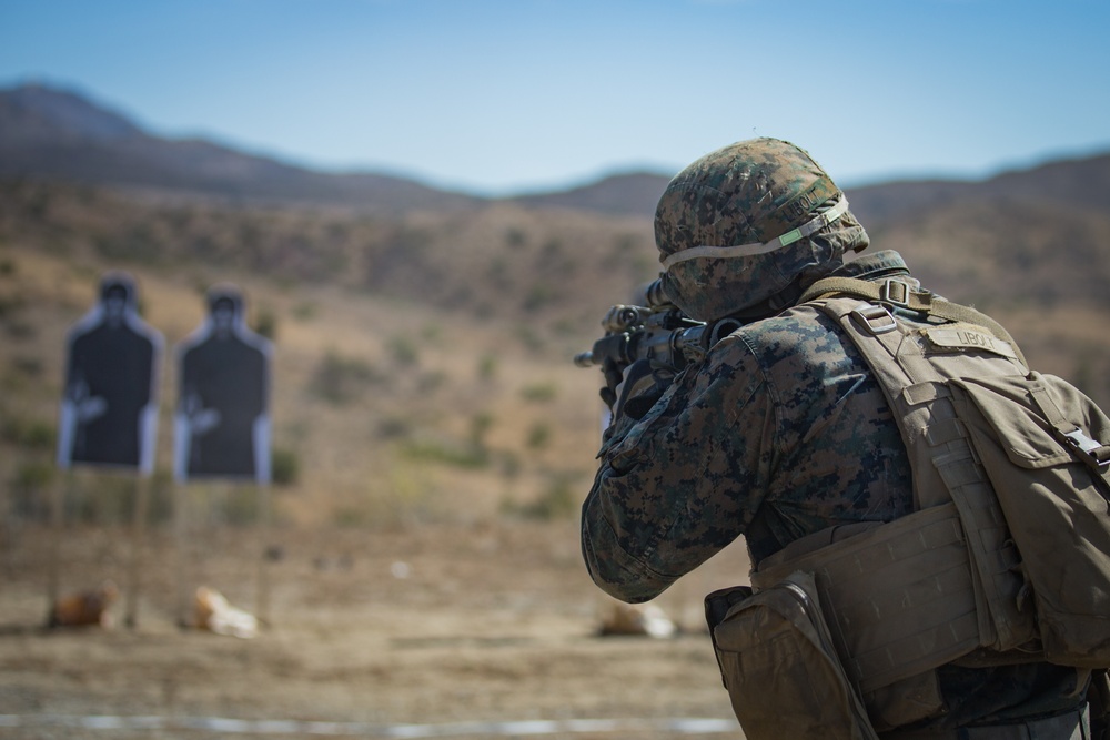 1st Marine Division Super Squad Competition