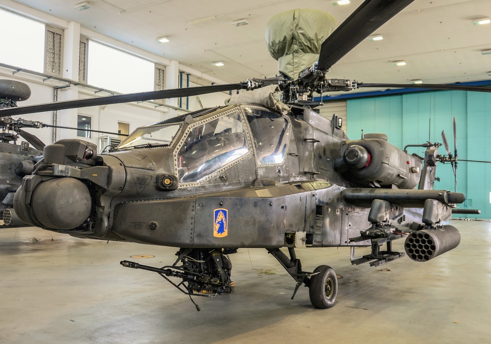 AH-64D Apache Longbow
