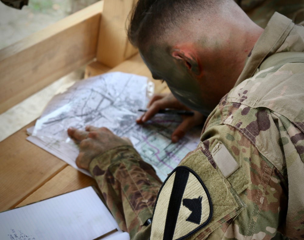 91st Brigade Engineer Battalion Soldiers Practice Their Land Navigation Skills