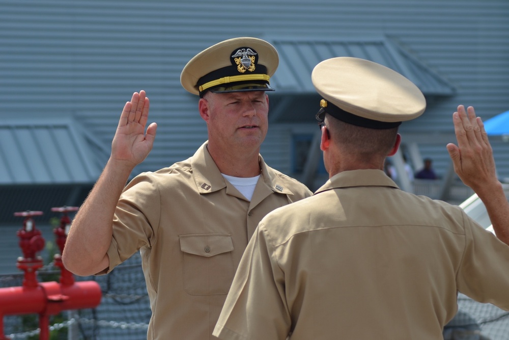 Naval Museum hosts a promotion for Naval Network Warfare Command