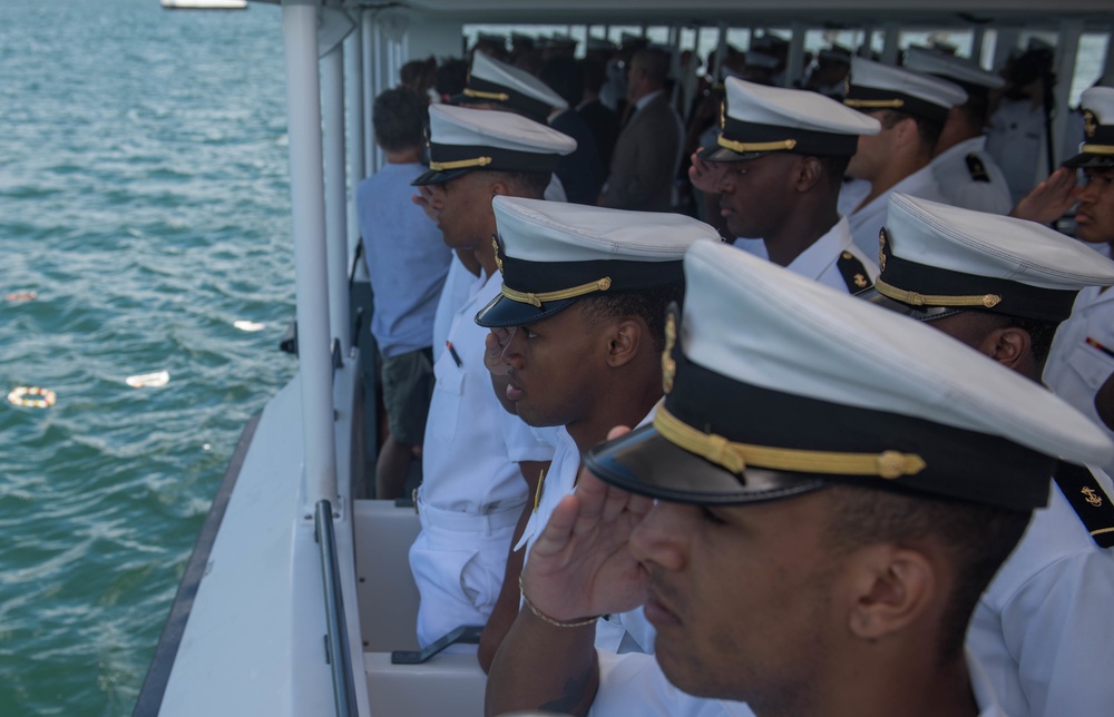 U.S. Navy Midshipmen Visit Pearl Harbor Visitor Center