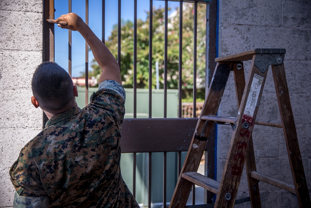 LA Fleet Week 2018: Marines Volunteer at Ronald McDonald House