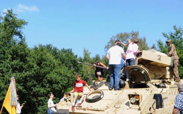 A Stallions’ Ironhorse Led Tanks in Mons Parade