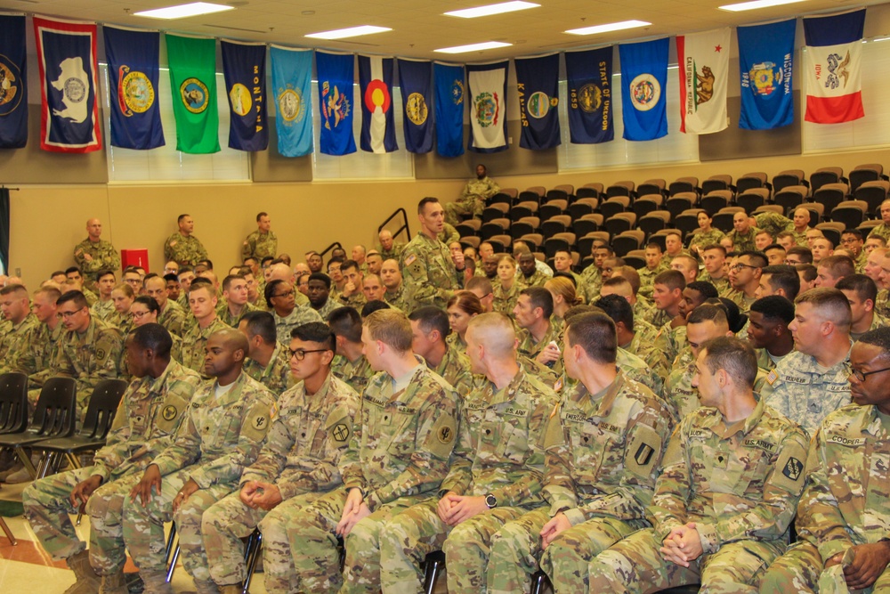 TRADOC CSM holds Town Hall