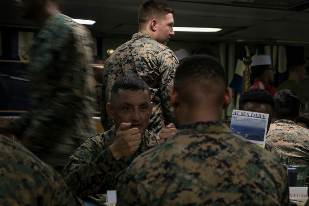 III MEF CG, I MEF deputy CG, visit embarked Marines, Sailors aboard the USS Wasp