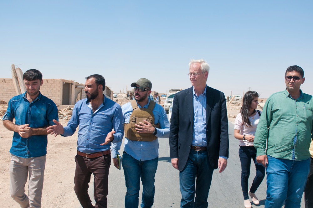 William Roebuck Visits Shaddadi, Dashisha