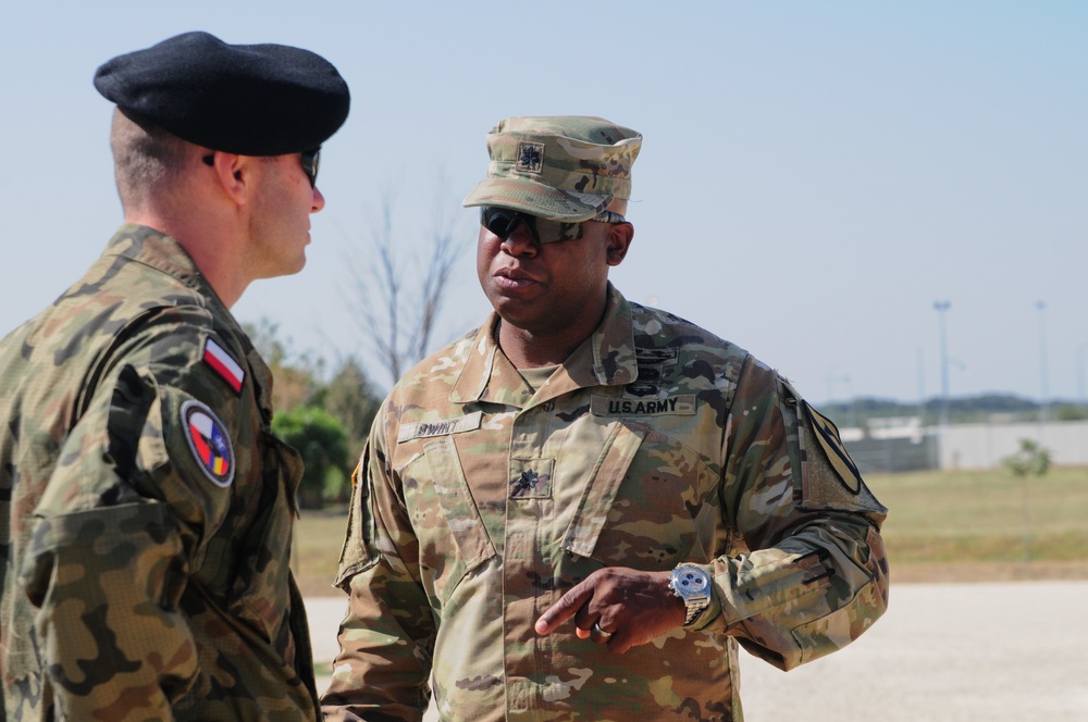 U.S. and Polish Army Discuss Future Joint Training