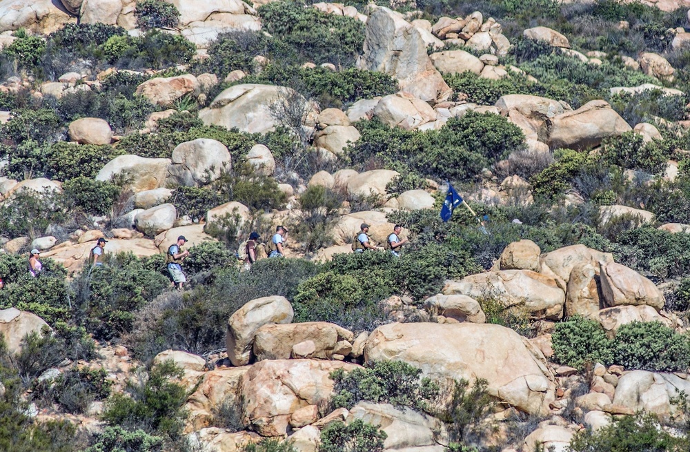 Coastal Riverine Forces Climbs Iron Mountain during CPO Initiation