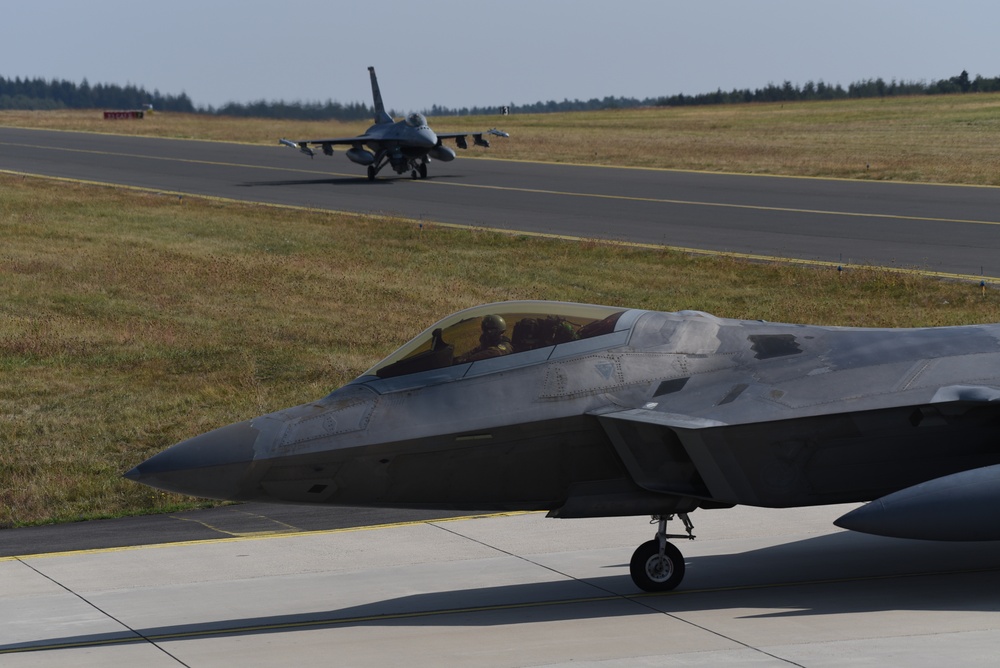 F-22 successfully complete Flying Training Deployment