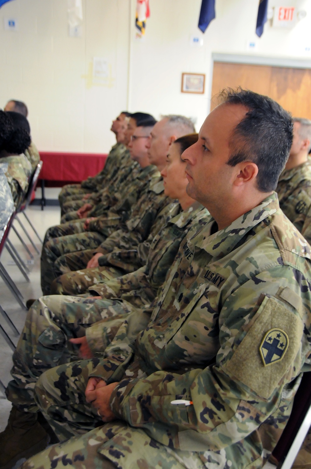 Army Reserve medical Soldiers receive recognition for service