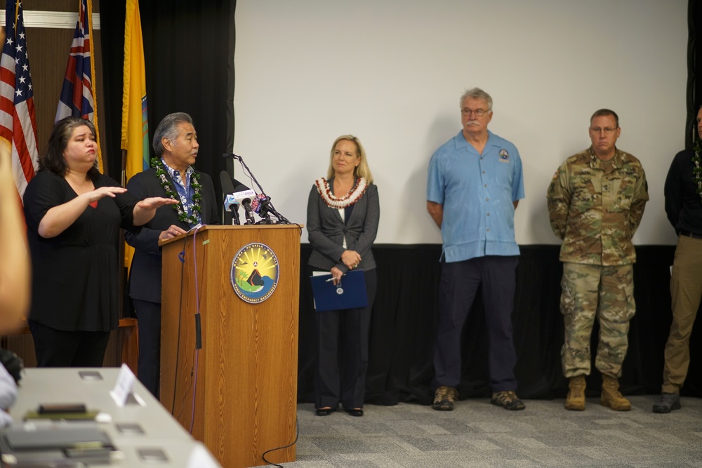 Department of Home Land Security Director and FEMA Administrator Speak to press about recent disaster recovery efforts in the State of Hawaii.