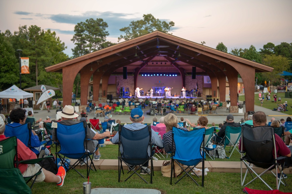 Country Current tour in Johns Creek, Georgia