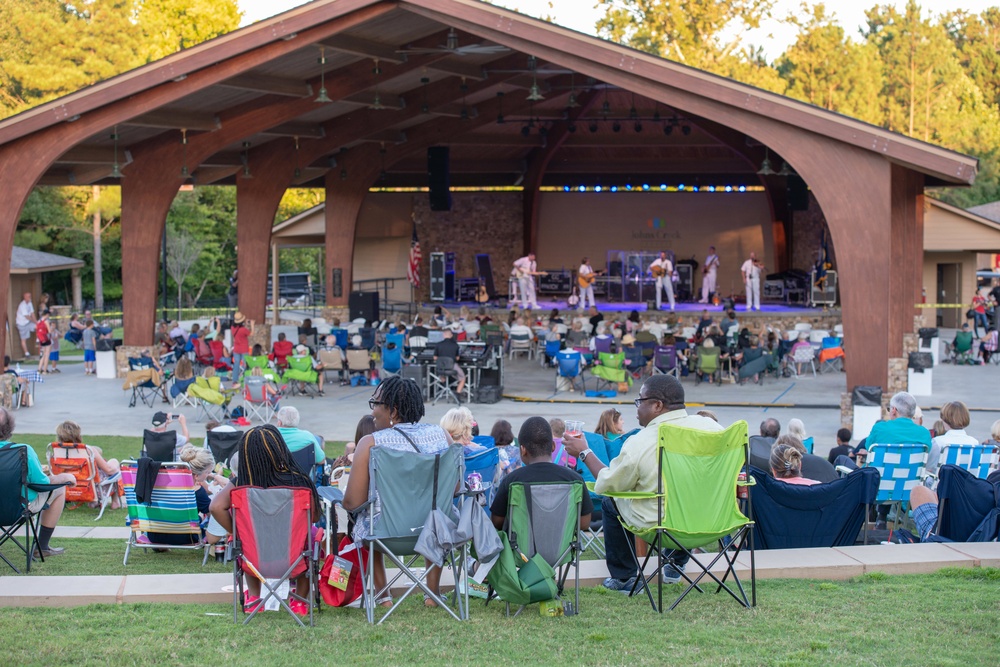 Country Current tour in Johns Creek, Georgia