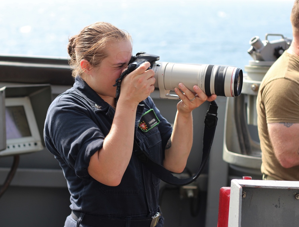 USS The Sullivans (DDG 68)