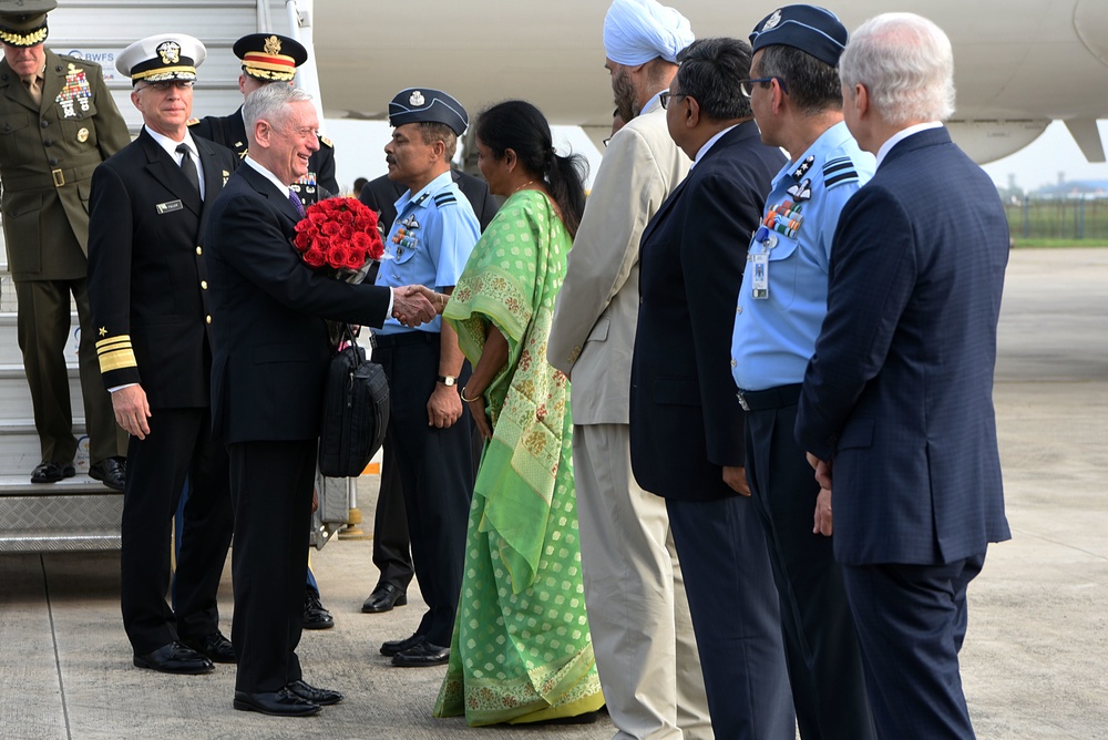 Mattis Arrives in New Delhi, India