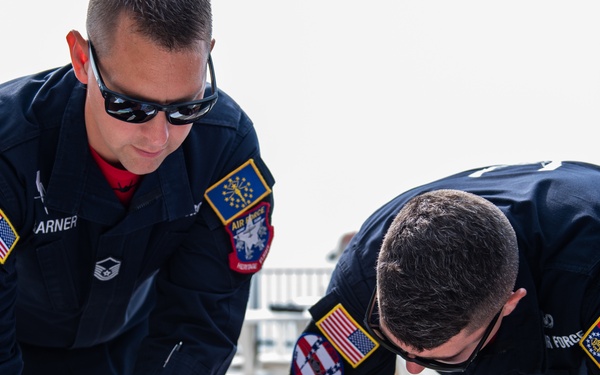 F-35 HFT performs in the Canadian International Air Show