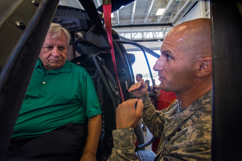 Honorary commanders visit New Jersey Army Aviation Support Facility