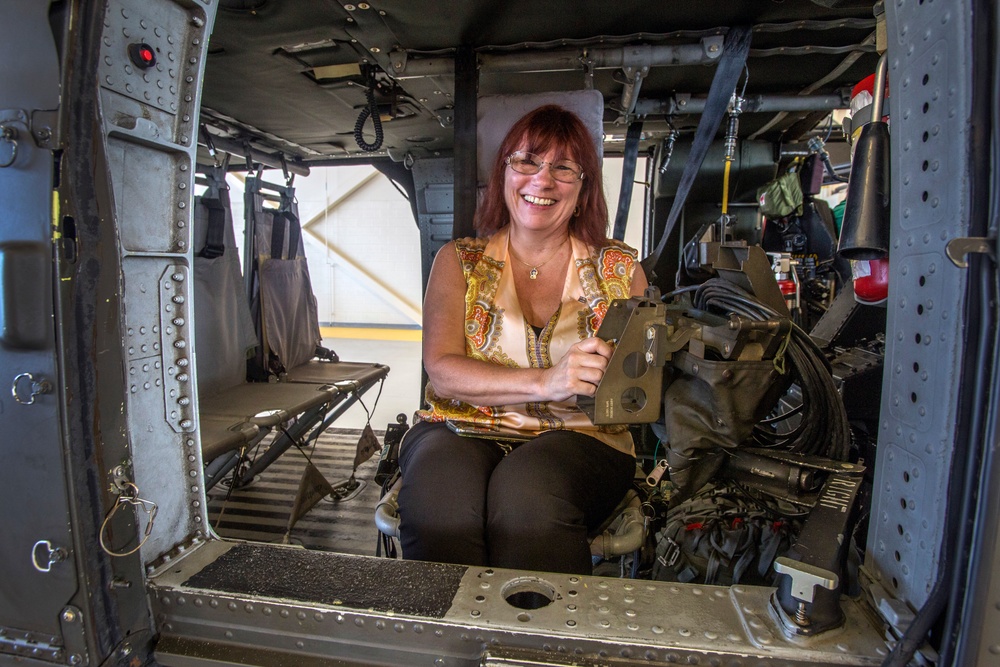 Honorary commanders visit New Jersey Army Aviation Support Facility