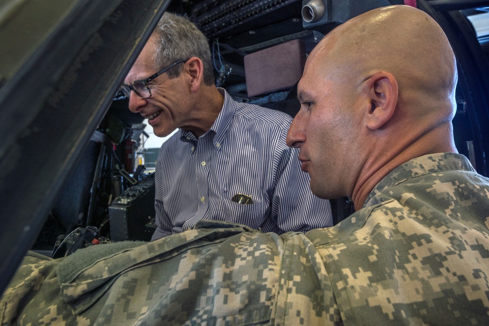 Honorary commanders visit New Jersey Army Aviation Support Facility