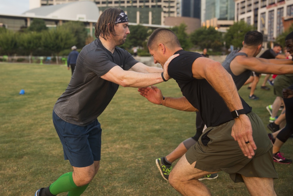 Charlotteans Workout with U.S. Marines