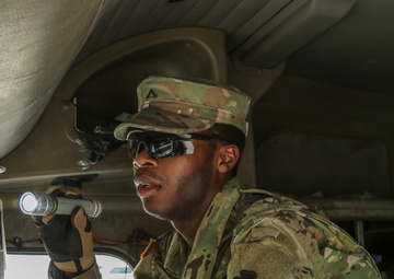 Texas Guardsman Closer Look on Border