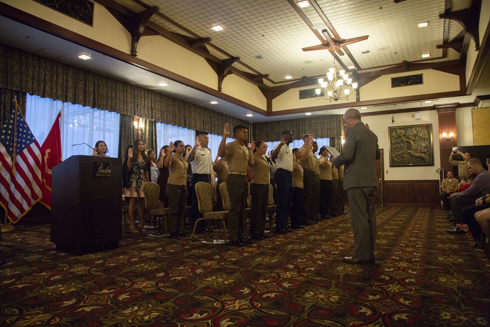 MCIPAC Hosts Naturalization Ceremony