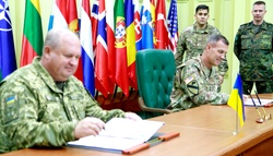 Allied, Ukrainian Land Commands Sign Letter of Cooperation